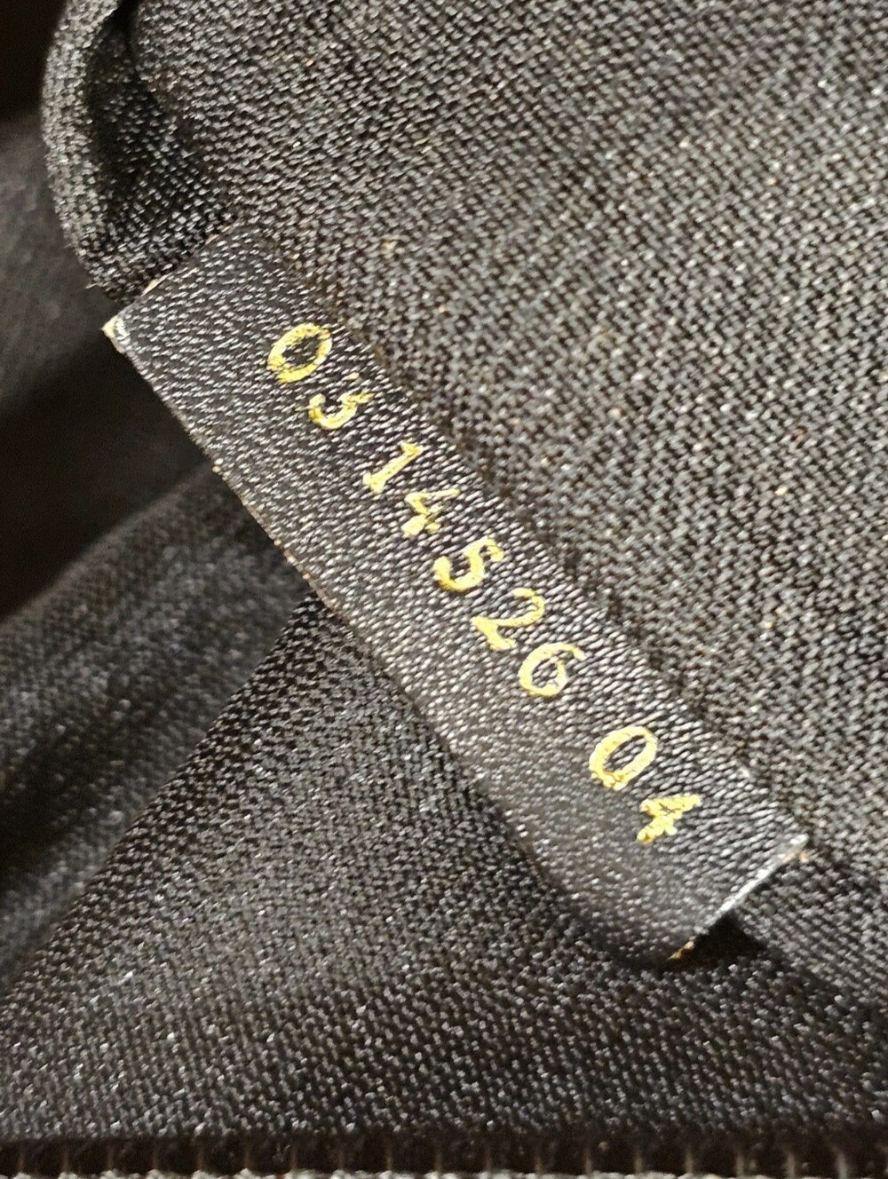 FENDI PEQUIN TOTE BAG - Picture 13 of 16
